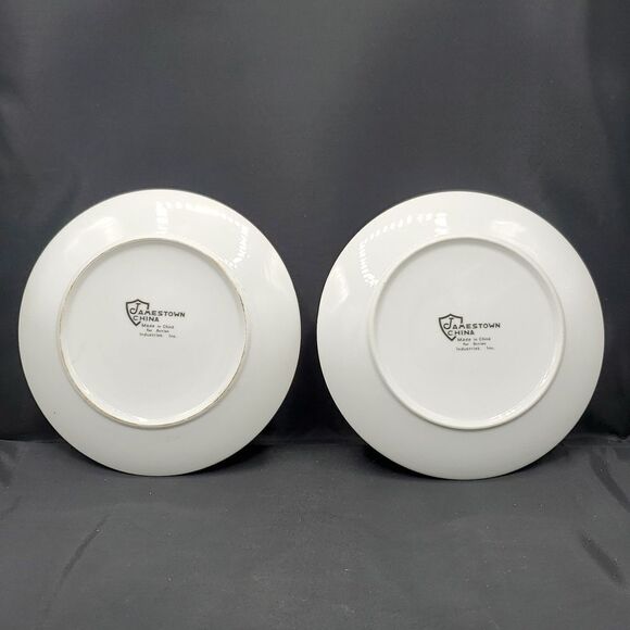 Jamestown China Christmas Tree Salad or Dessert Plate with Gold Trim 7.75" Set 2 - Picture 4 of 6